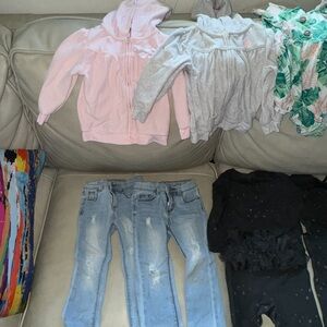 Twin girl lot 18 month